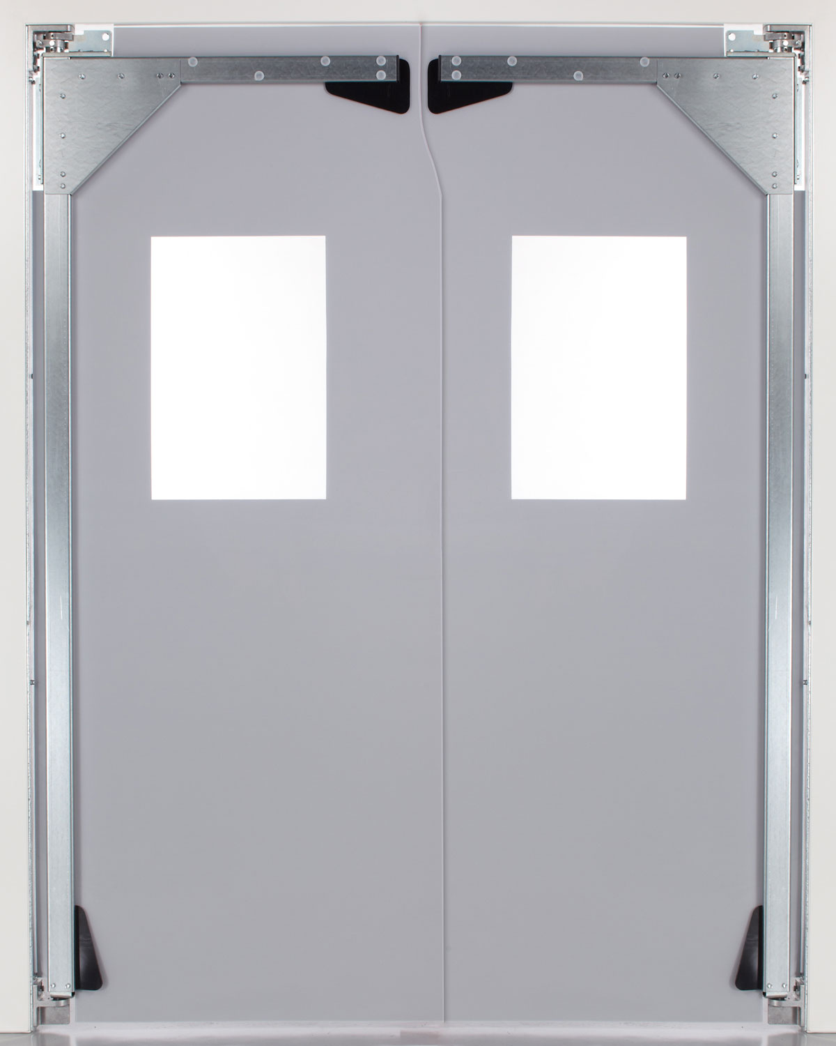 BKM_Poly_Grau_Fenster_1200x1500